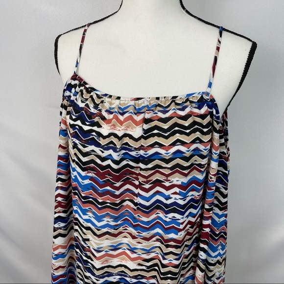 Sold Elsewhere - Vince Camuto Chevron Top - Picture 2 of 6